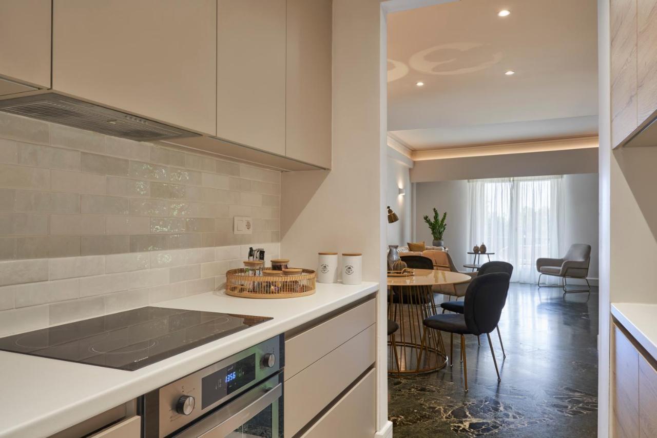 Chic N Bright 3Bd Apt With Hilton View Athen Exterior foto