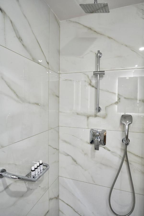 Chic N Bright 3Bd Apt With Hilton View Athen Exterior foto